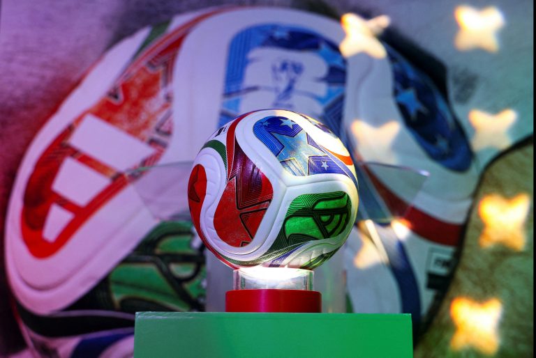 upptäck allt du behöver veta om fotbolls-vm 2026: turneringsdetaljer, deltagande lag, viktiga datum och mycket mer.