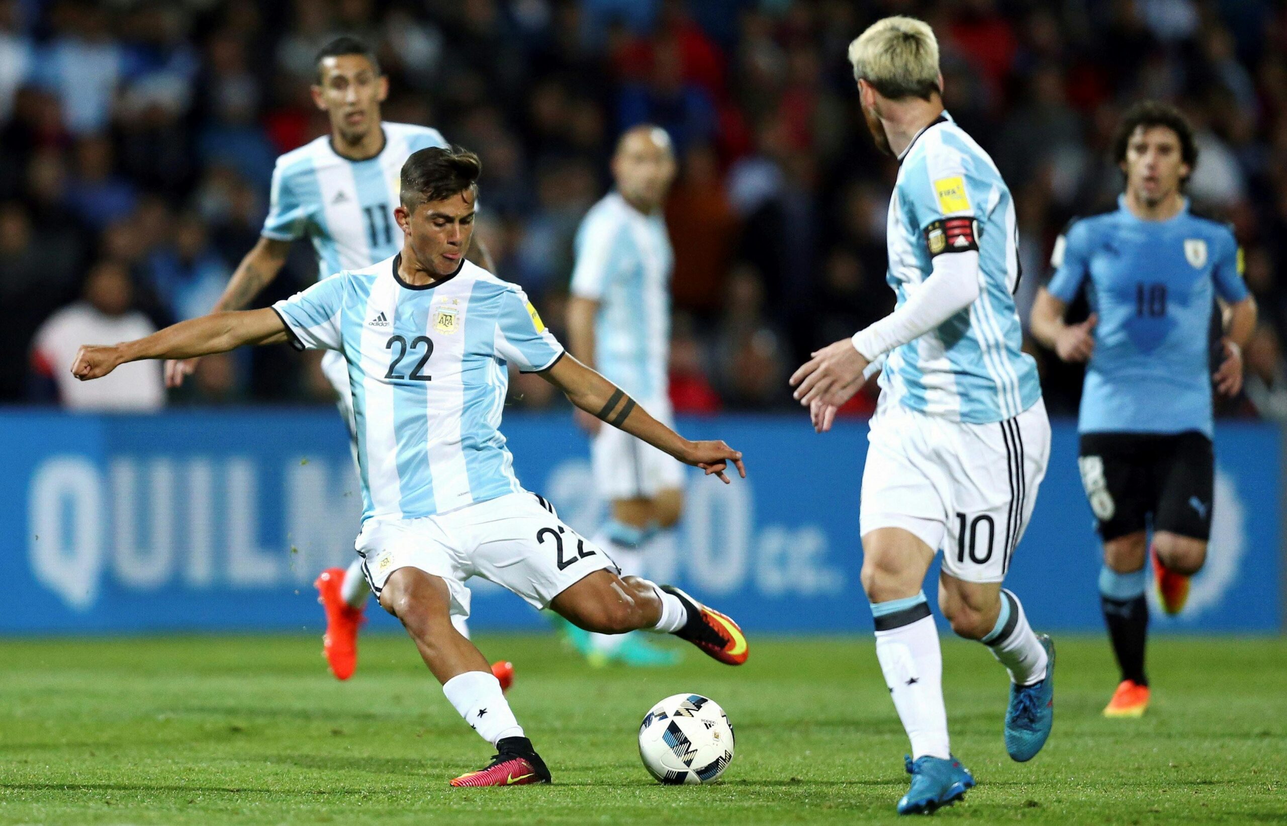 upptäck argentinas laguppställning för vm 2026 och få senaste nyheterna, spelaranalys och matchförväntningar.